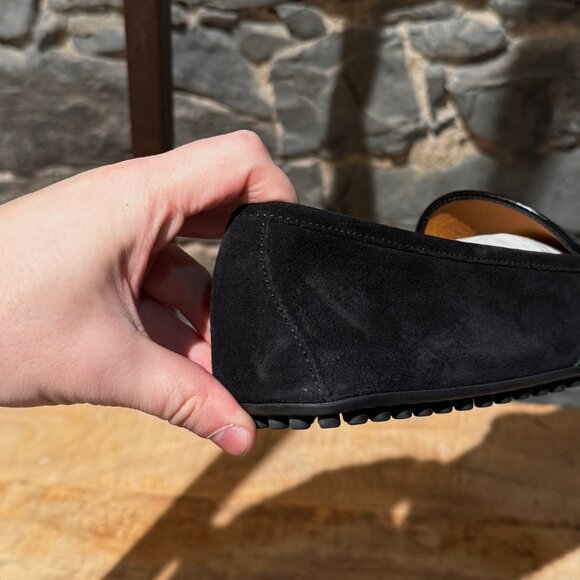 Gucci Black Suede Web Accent Driving Loafers - Picture 12 of 13
